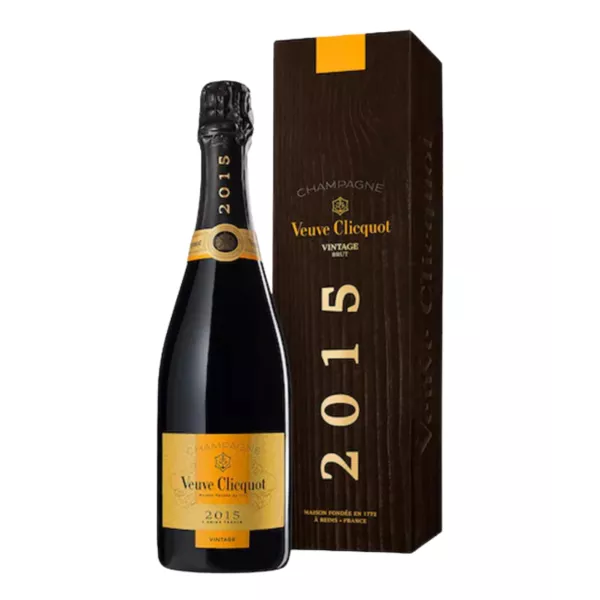 Botella de champán Veuve Clicquot Vintage Brut 2015, etiqueta dorada, vista frontal