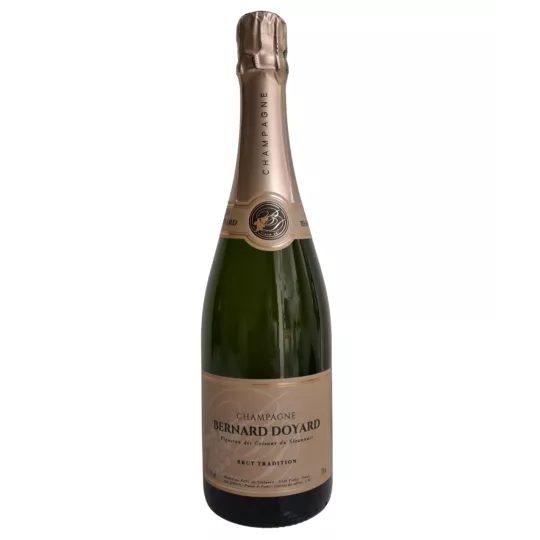 Botella de Champagne Bernard Doyard Brut Tradition Assemblage, etiqueta dorada, vista frontal