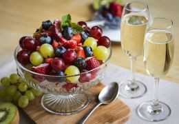 Champagne y ensalada de frutas: El arte de equilibrar frescura y dulzor